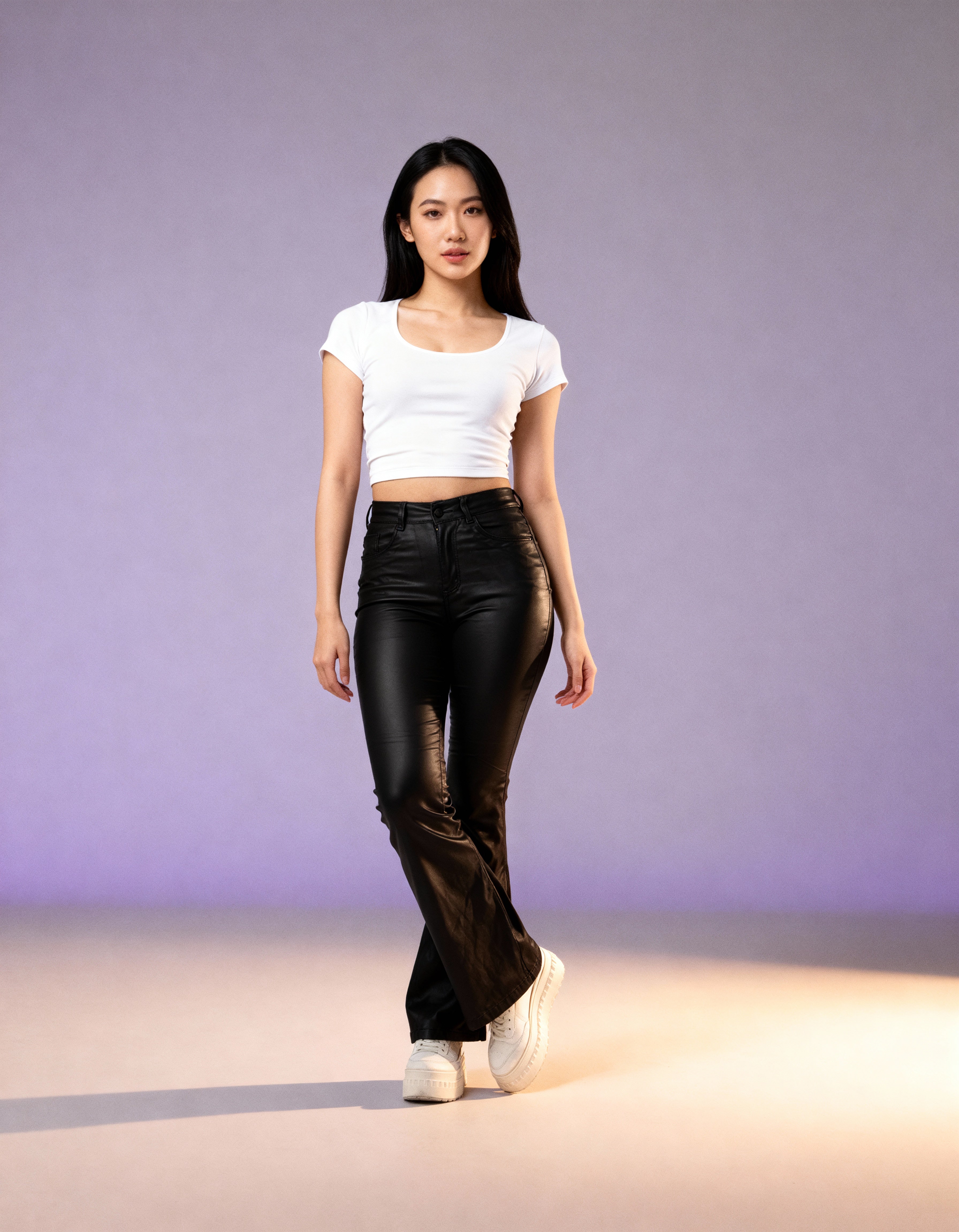 Pantalón efecto piel  Flare LV-2466