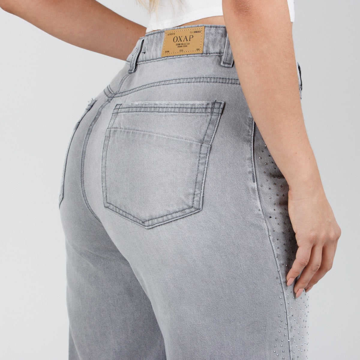 WIDE LEG SILVER SHINE LV-2828 gris claro brillos